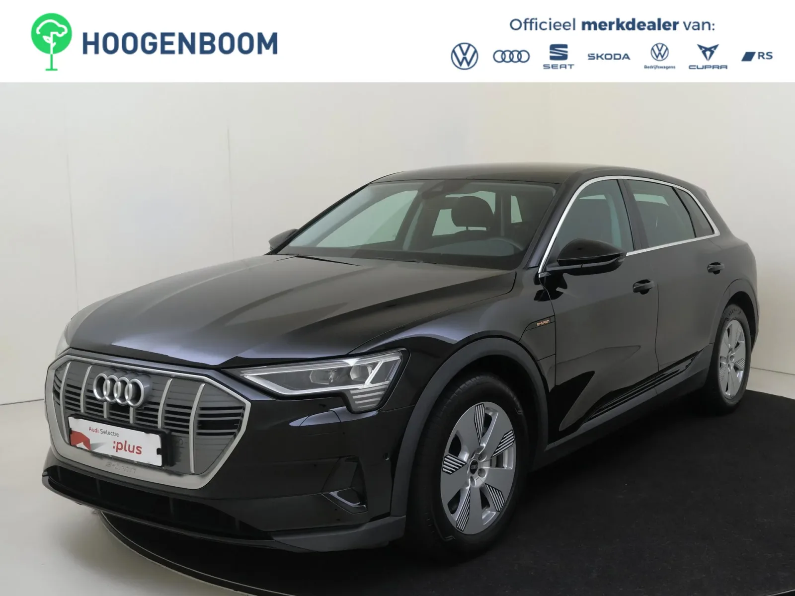 Audi e-tron (2023) — foto 1