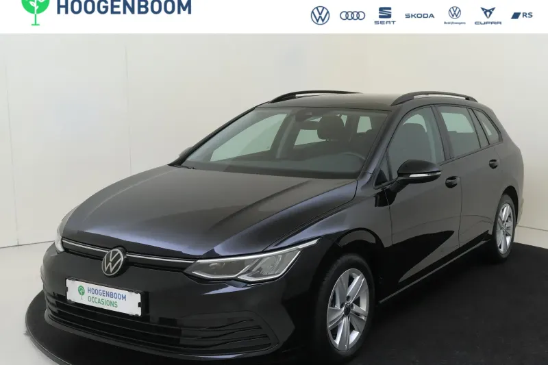 Volkswagen Golf (2023)