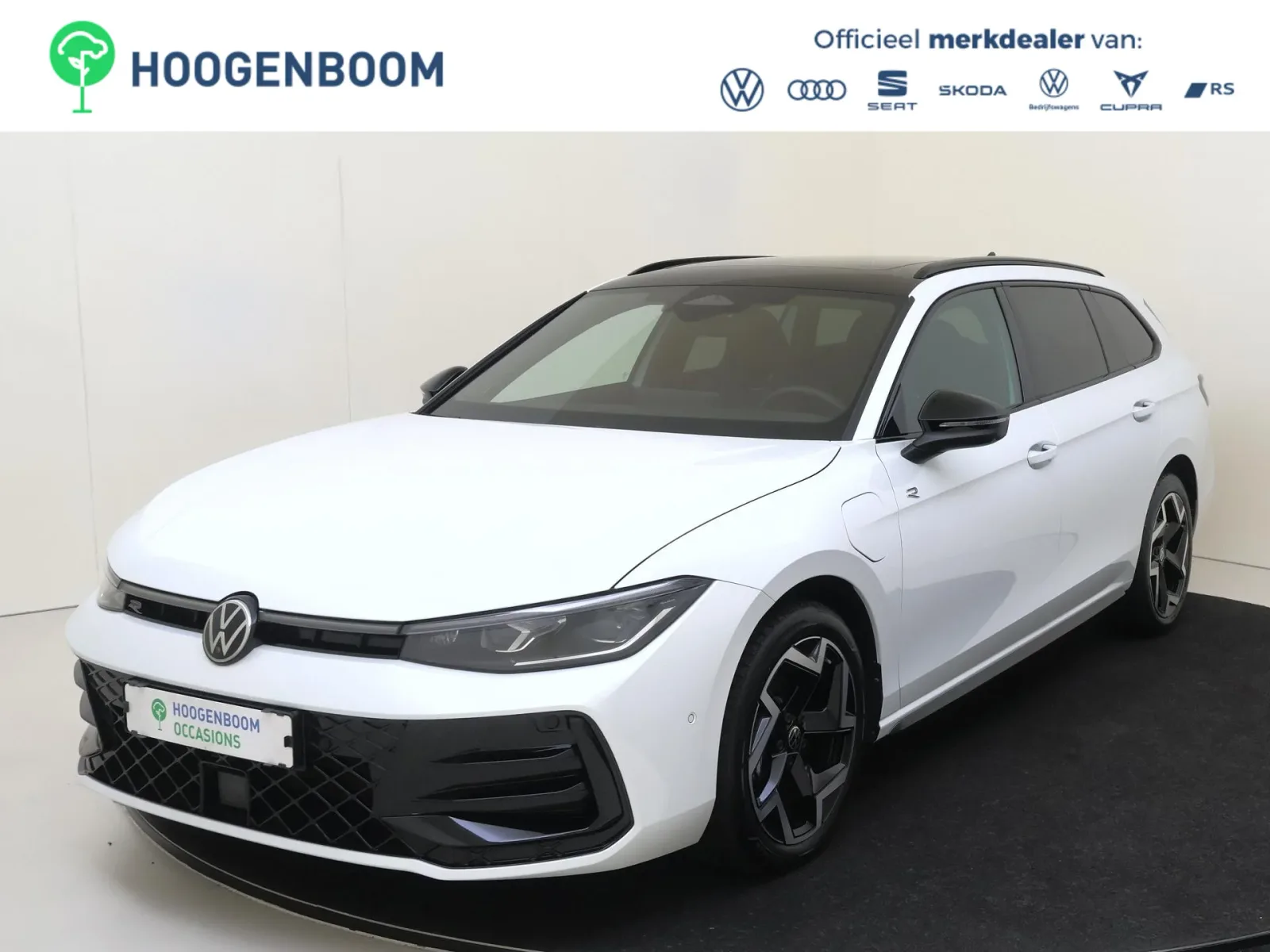 Volkswagen Passat (2025) — foto 1