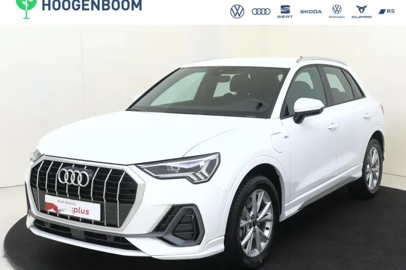 Audi Q3 (2023)