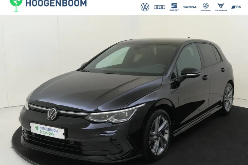 Volkswagen Golf (2024)