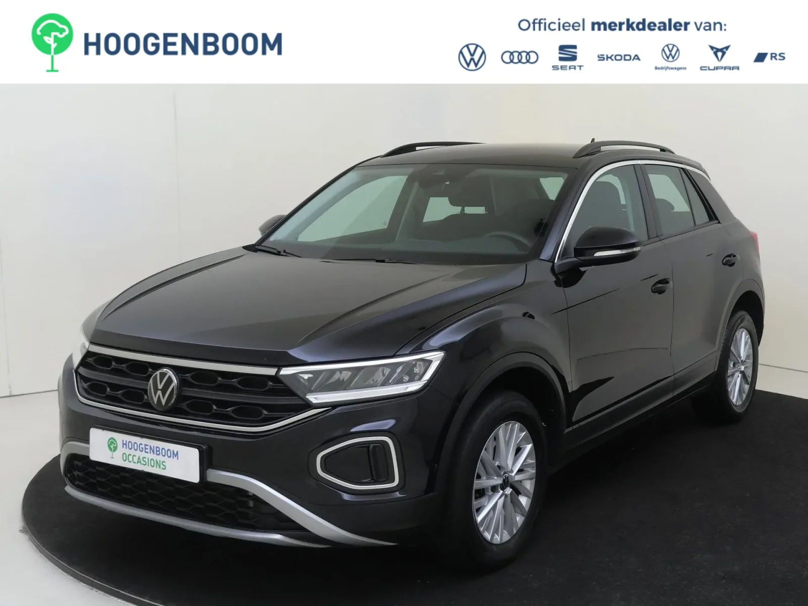 Volkswagen T-Roc (2023) — foto 1
