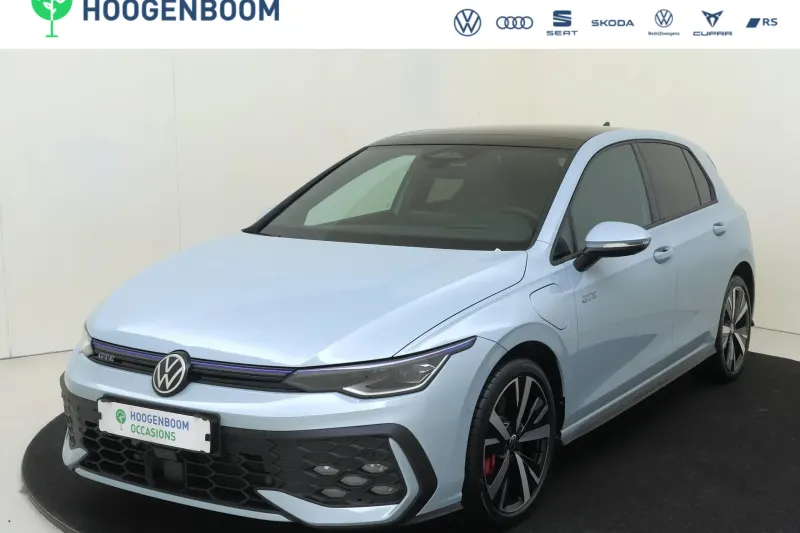 Volkswagen Golf (2025)