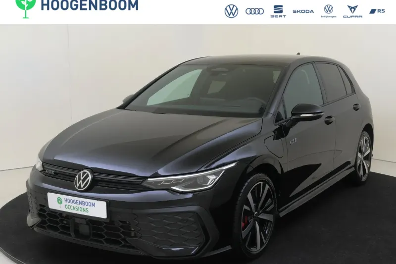 Volkswagen Golf (2025)