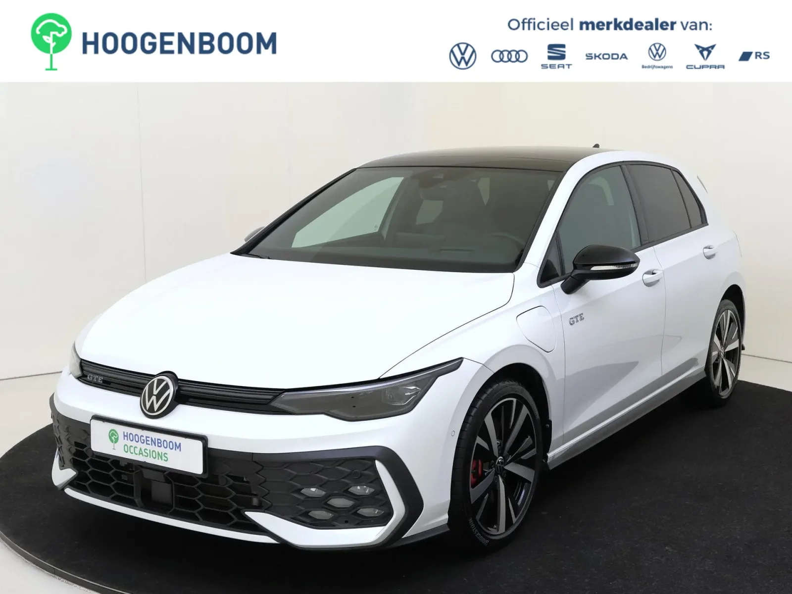 Volkswagen Golf (2025) — foto 1