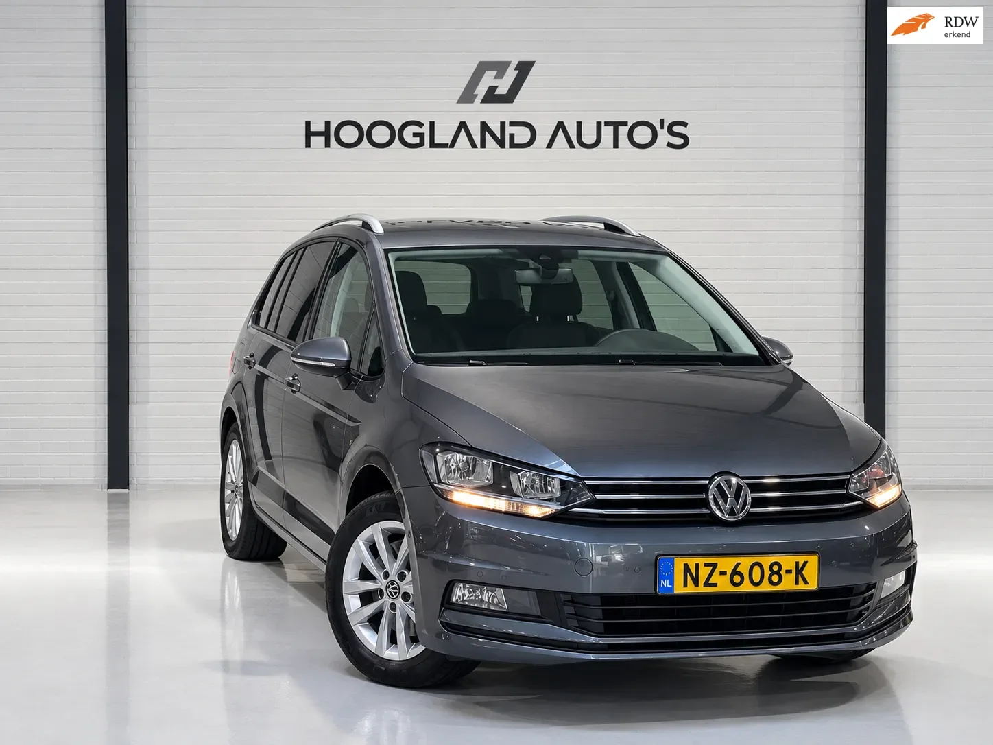 Volkswagen Touran (2016) — foto 1