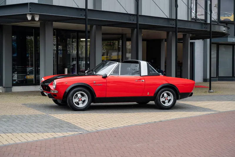 Fiat 124 (1974)