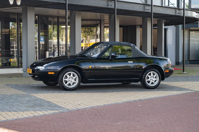 Mazda MX-5 (1995)