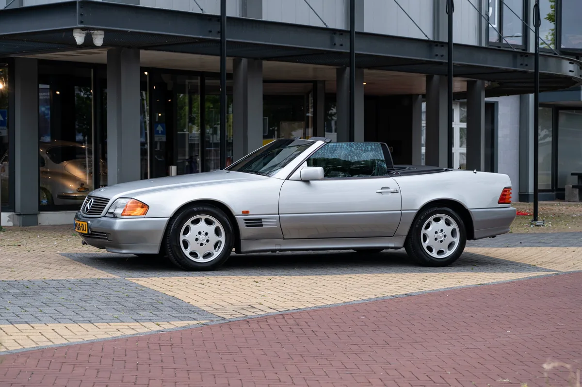 Mercedes-Benz SL-Klasse (1990) — foto 1