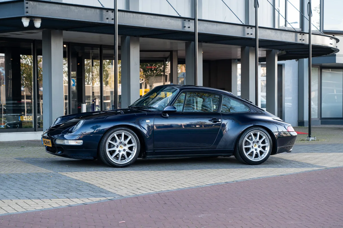 Porsche 911 (1994) — foto 1