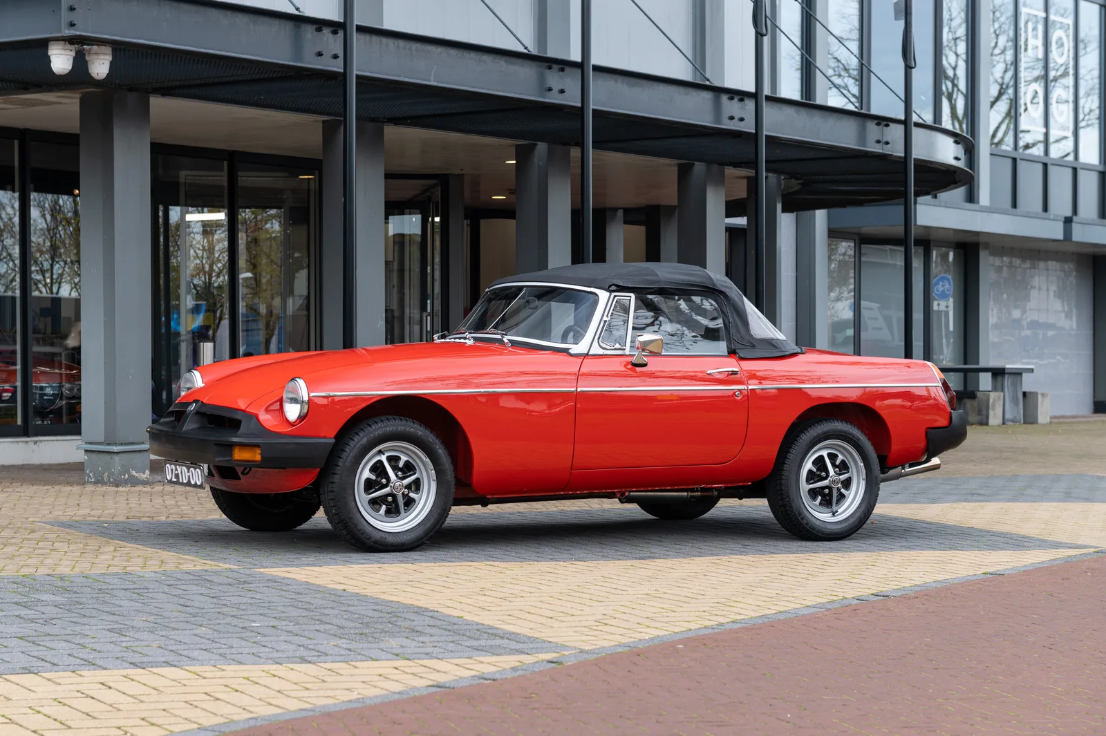 MG B-Type (1975) — foto 1