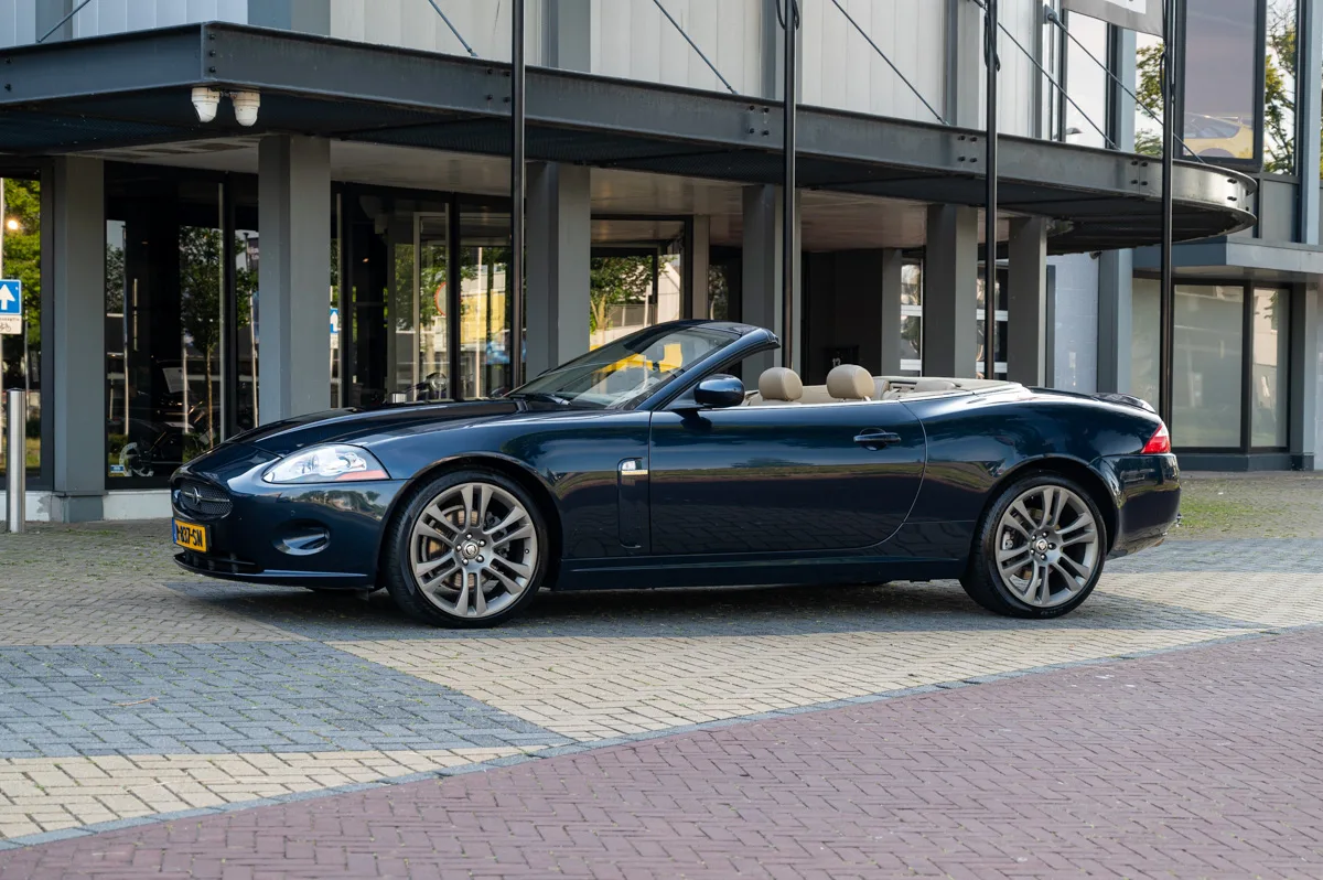 Jaguar XK (2006) — foto 1