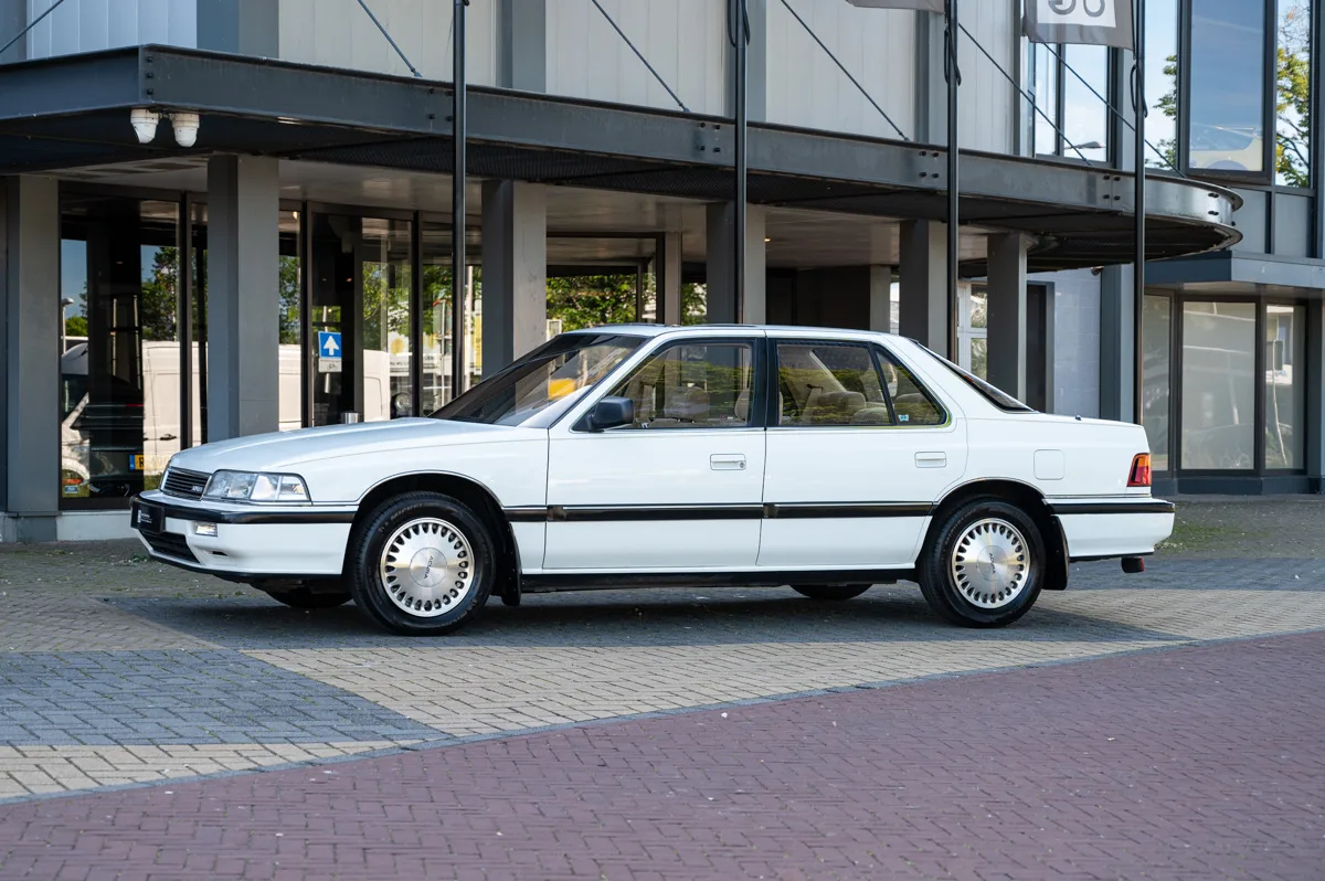 Acura Legend (1989) — foto 1