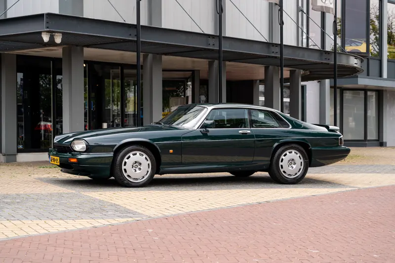 Jaguar XJR-S (1992)