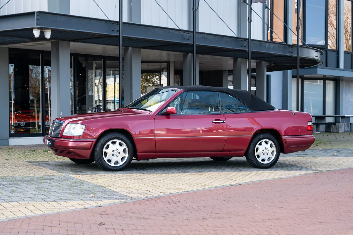 Mercedes-Benz E-Klasse (1995) — foto 1