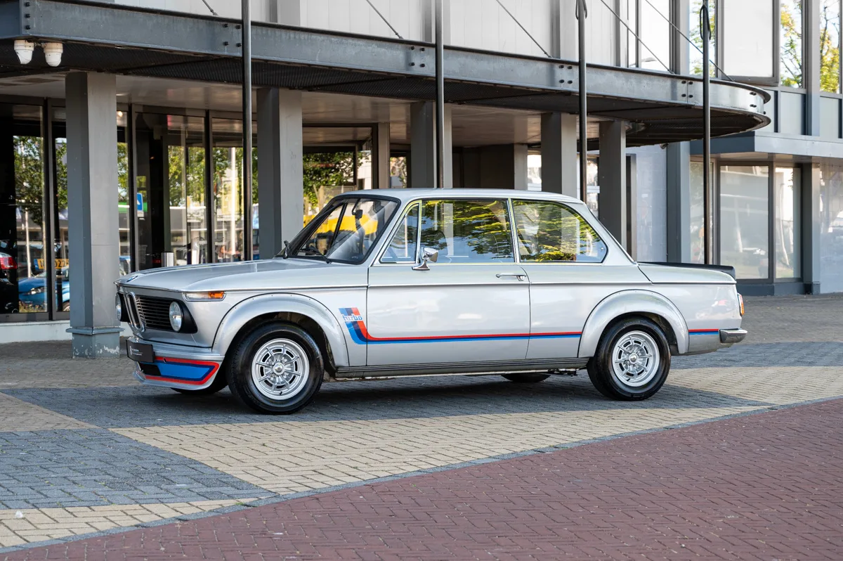 BMW 2002 (1974) — foto 1