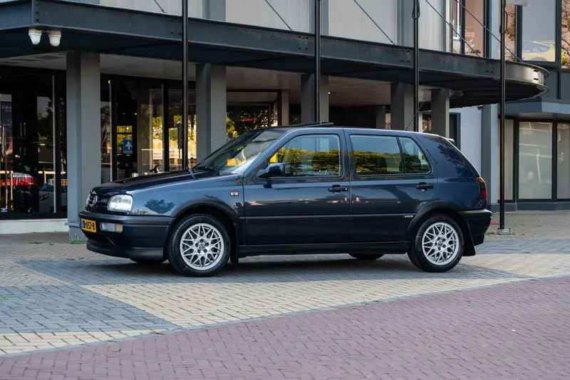 Volkswagen Golf (1993)