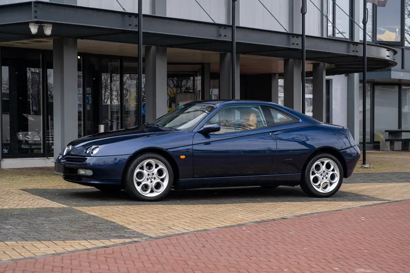 Alfa Romeo GTV (1999)