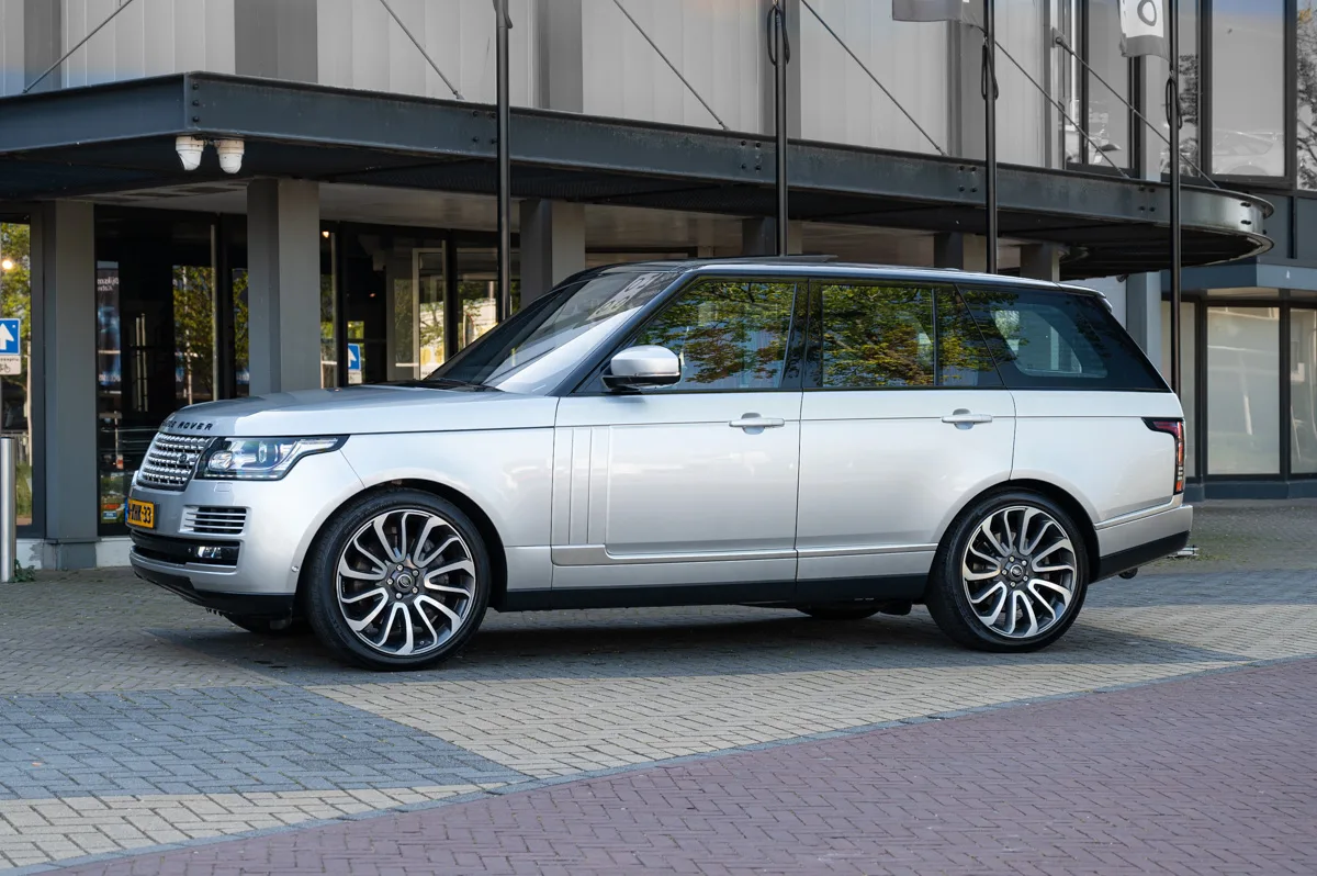 Land Rover Range Rover (2013) — foto 1