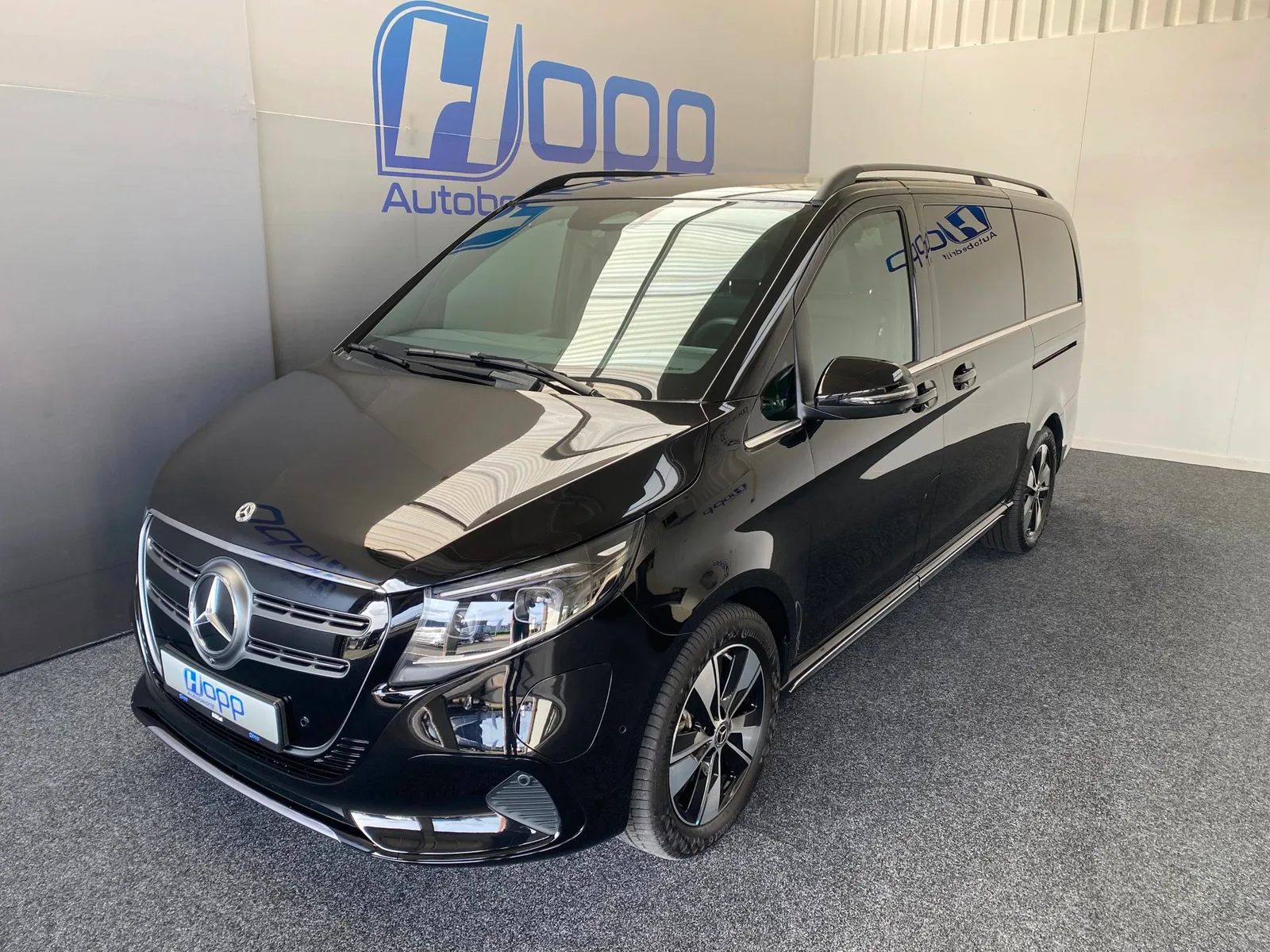 Mercedes-Benz EQV (2025) — foto 1