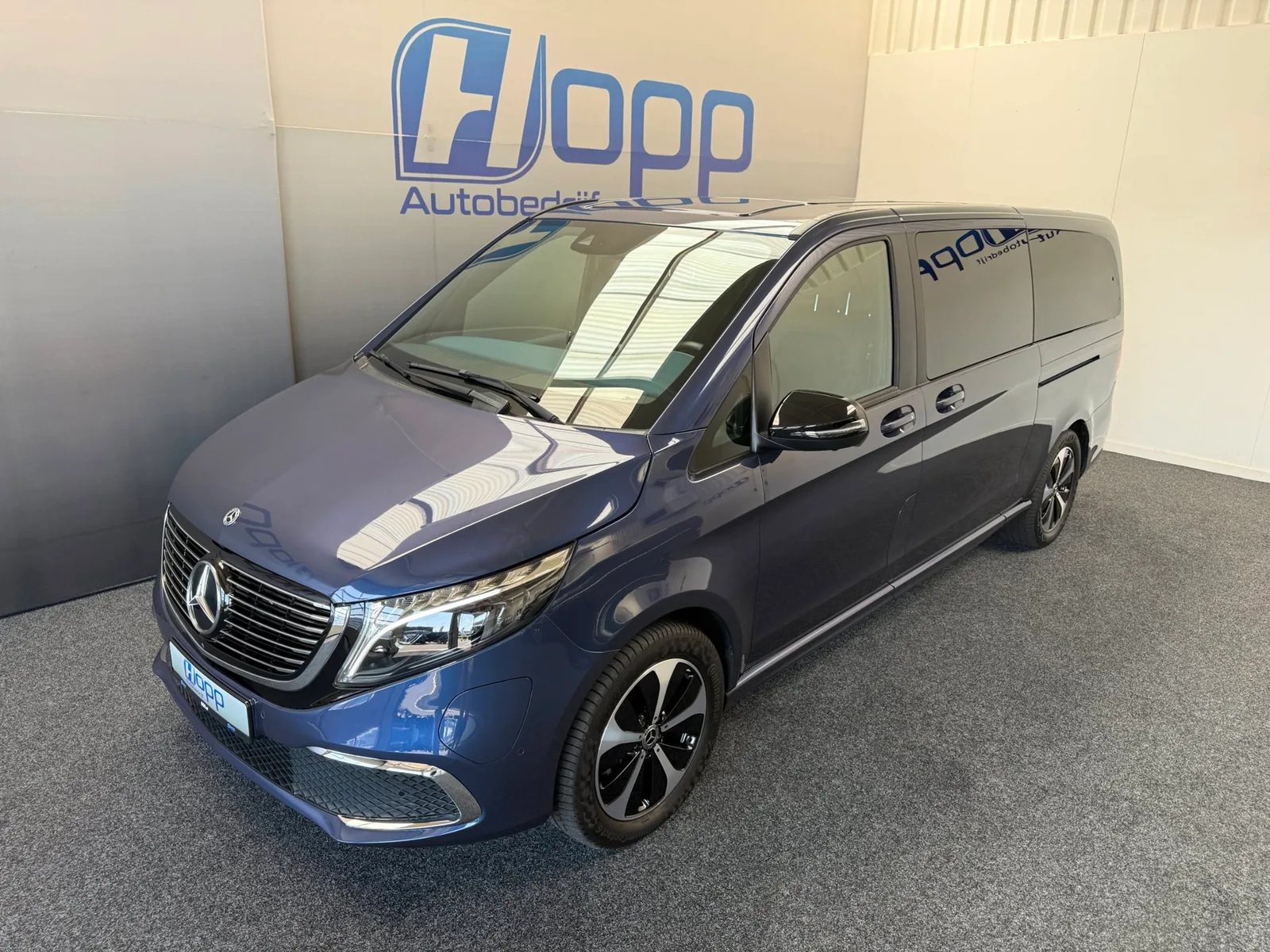 Mercedes-Benz EQV (2024) — foto 1