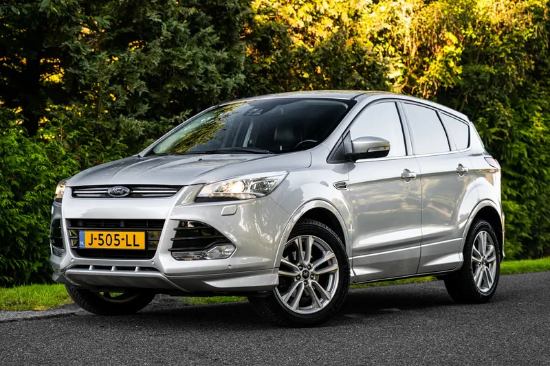 Ford Kuga (2016)