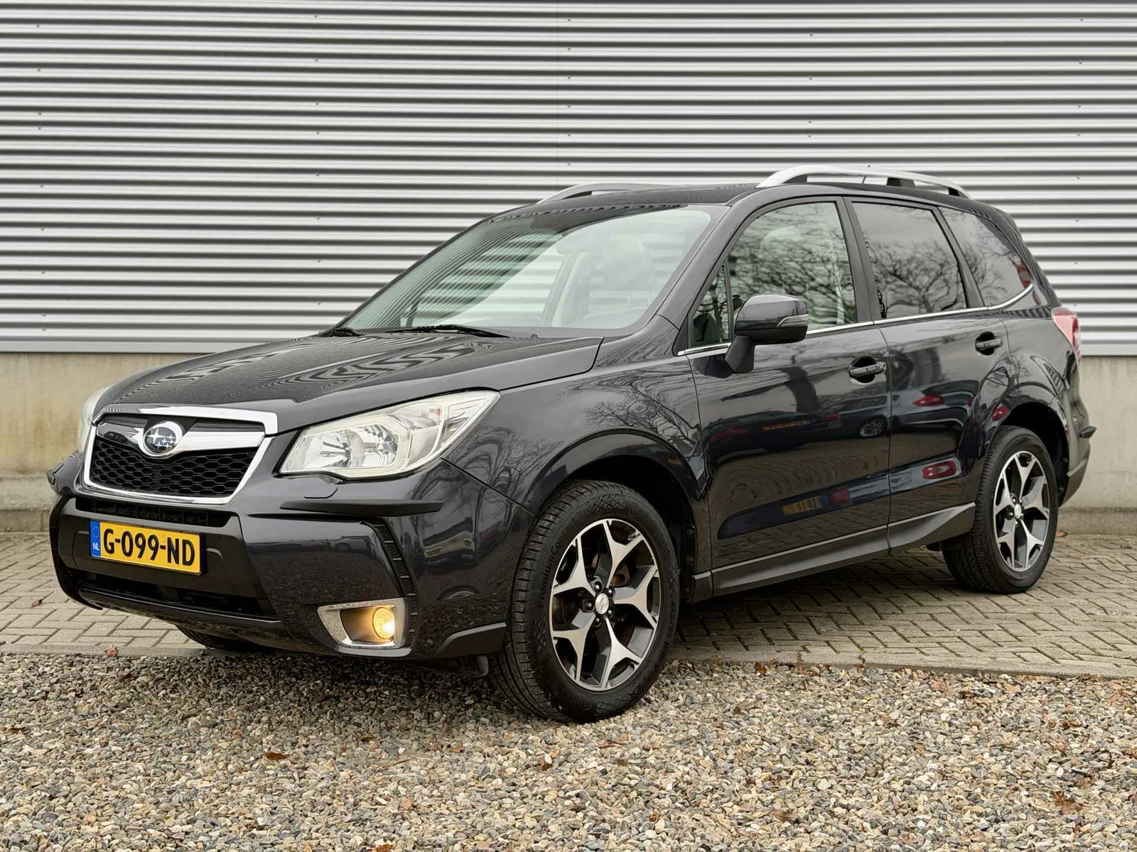 Subaru Forester (2013) — foto 1