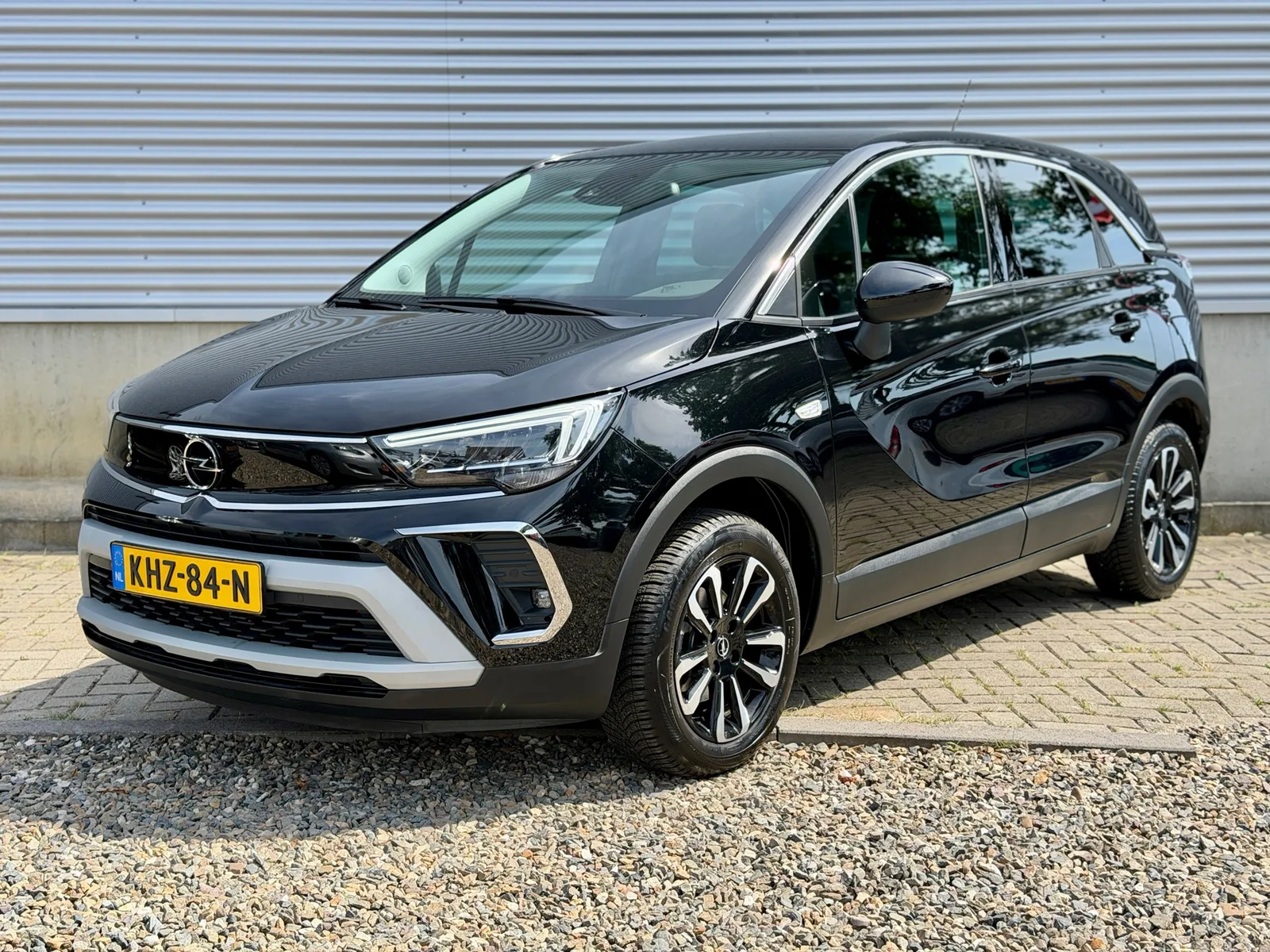 Opel Crossland (2024) — foto 1