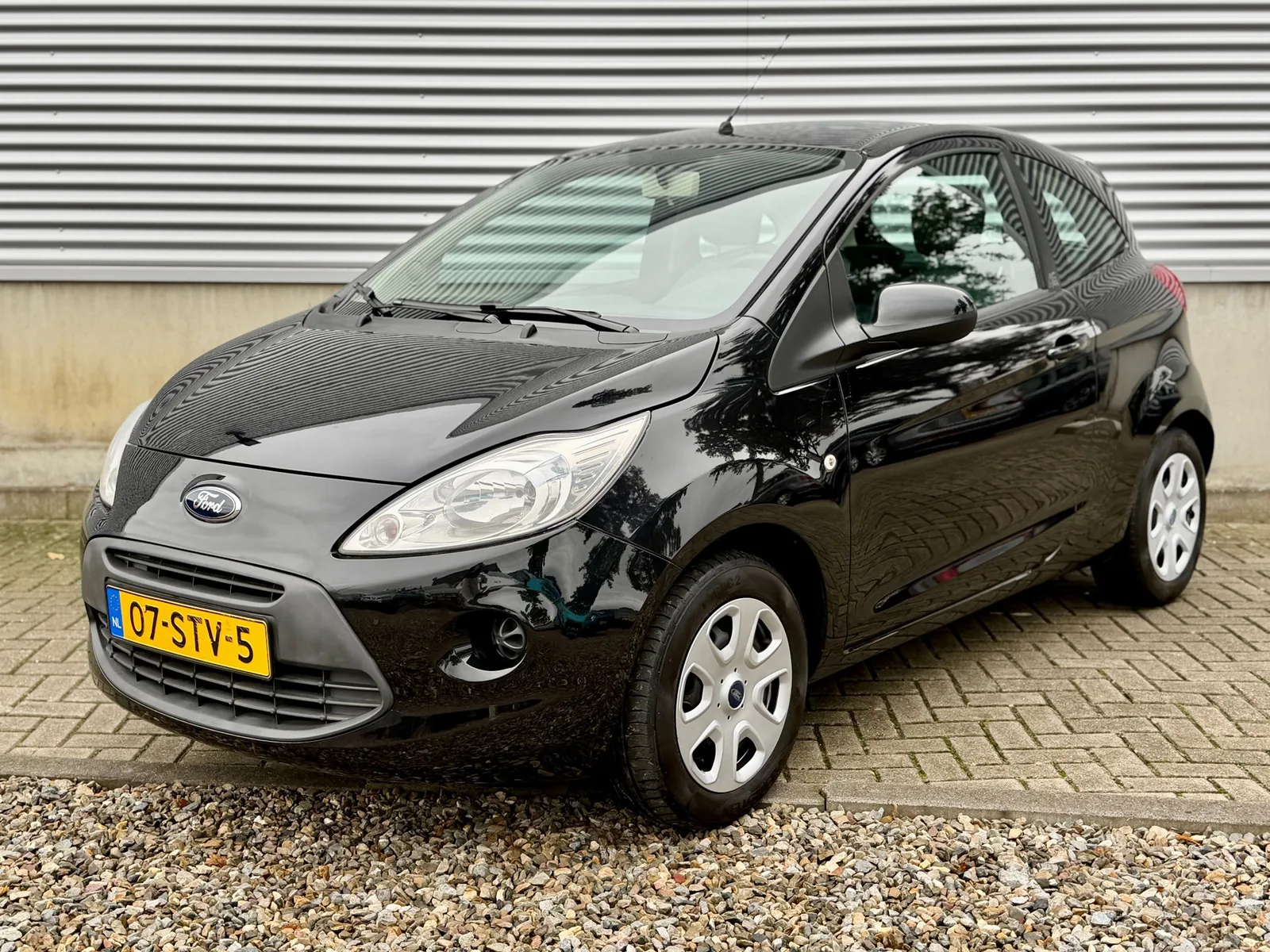 Ford Ka (2011) — foto 1