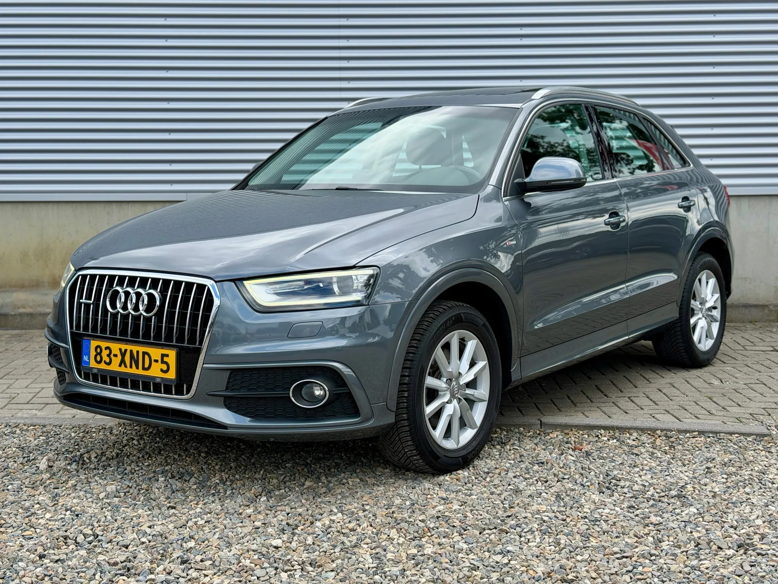 Audi Q3 (2012) — foto 1