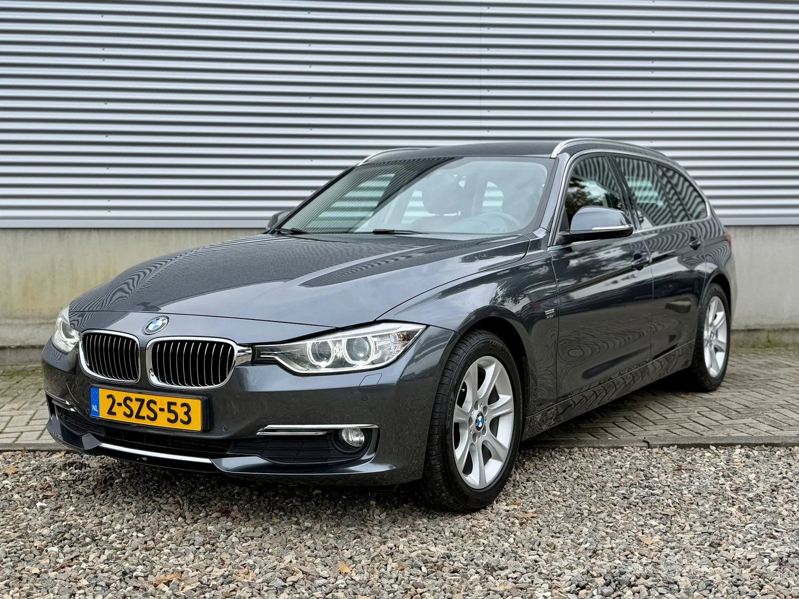BMW 3-Serie (2014) — foto 1