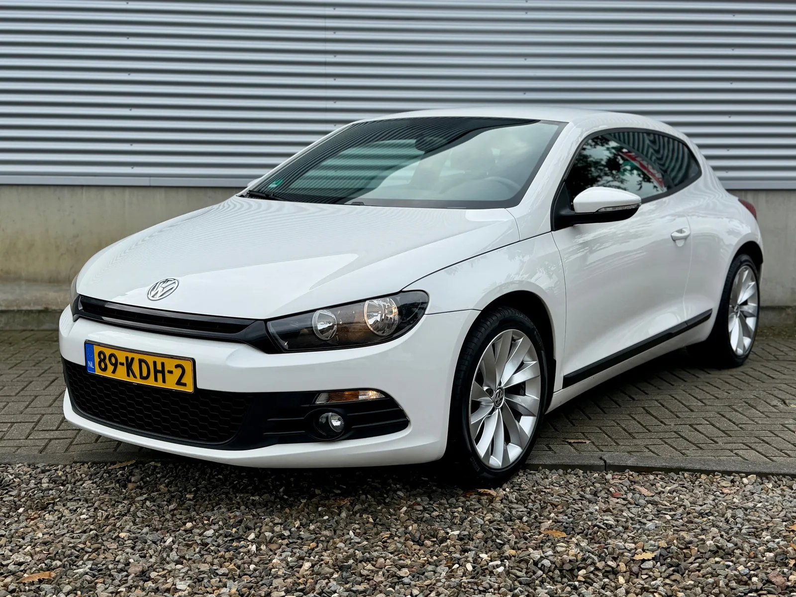 Volkswagen Scirocco (2009) — foto 1