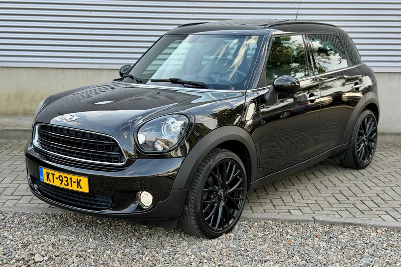 MINI Countryman (2016)