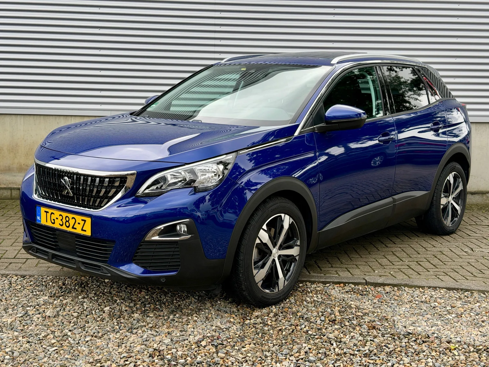 Peugeot 3008 (2018) — foto 1