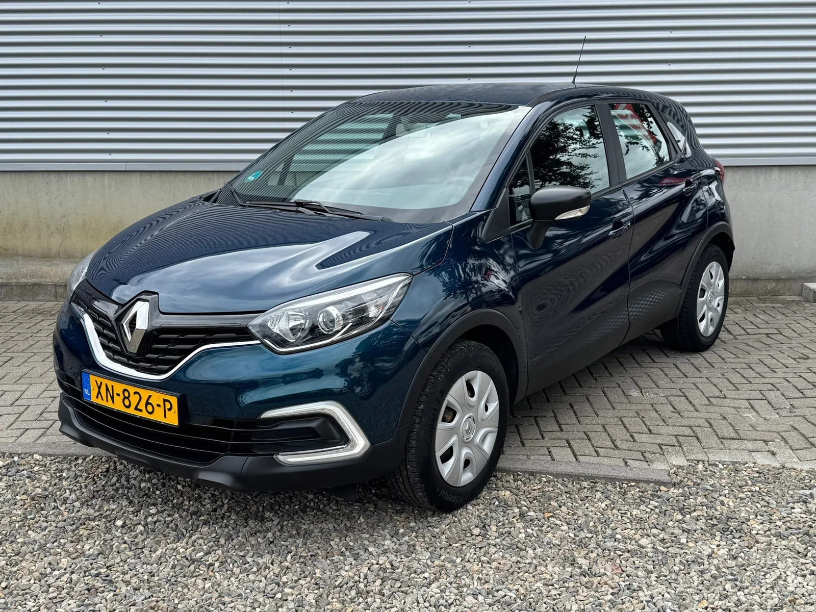 Renault Captur (2019) — foto 1