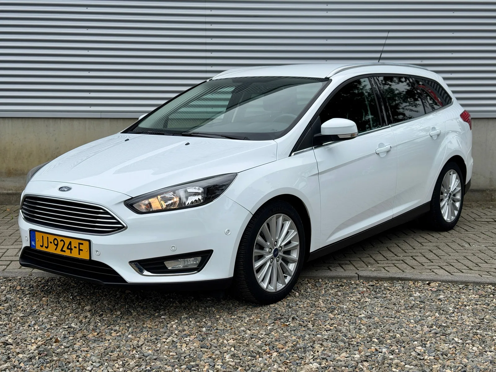 Ford Focus (2016) — foto 1