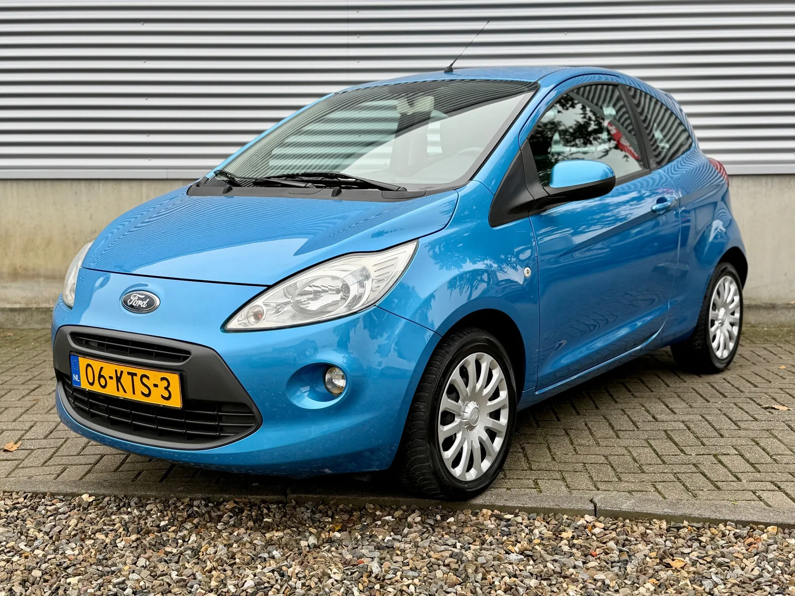 Ford Ka (2010) — foto 1