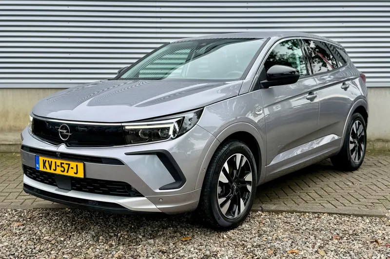 Opel Grandland (2022)