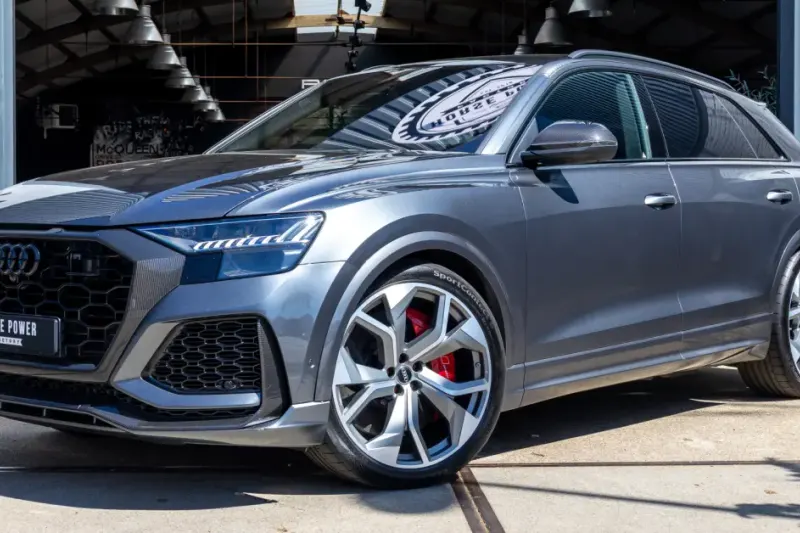 Audi RSQ8 (2020)