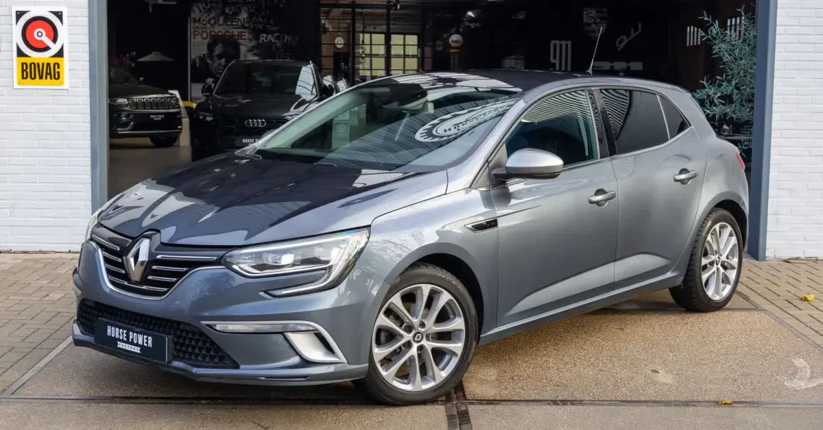 Renault Mégane (2016) — foto 1