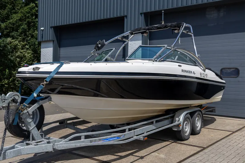 Rinker Captiva 226xl (2010)