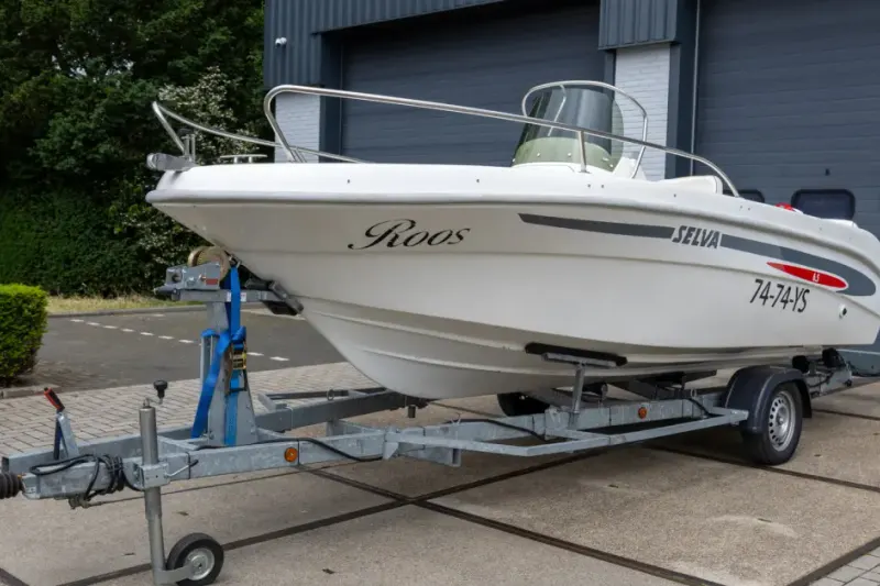 Selva D56 Marina (2013)