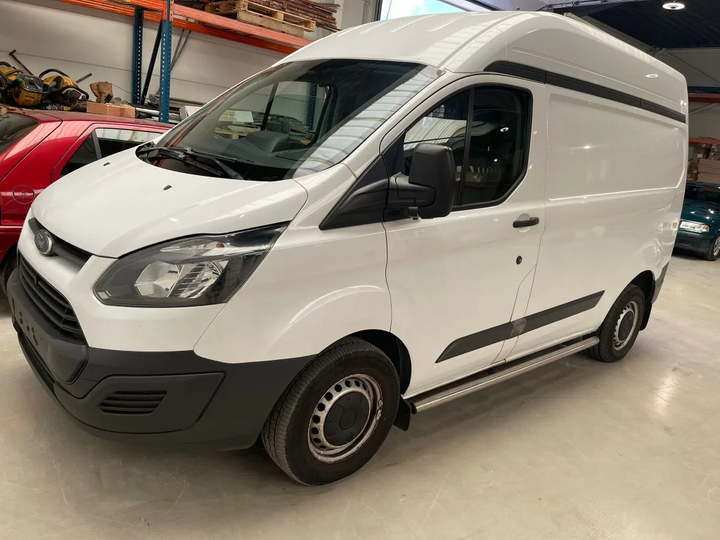 Ford Transit Custom (2014) — foto 1