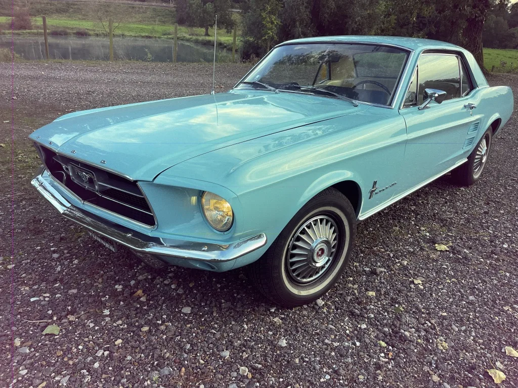 Ford Mustang (1967) — foto 1