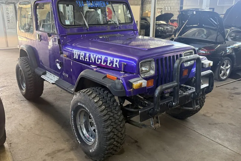 Jeep Wrangler (1985)