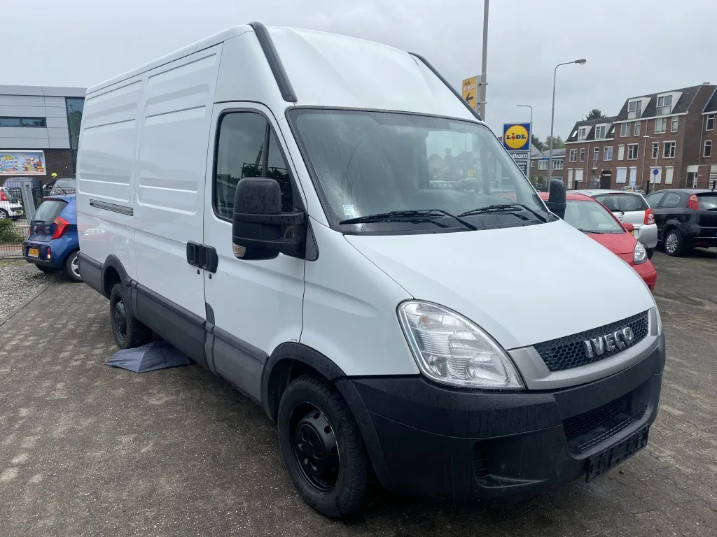 Iveco Daily (2010) — foto 1