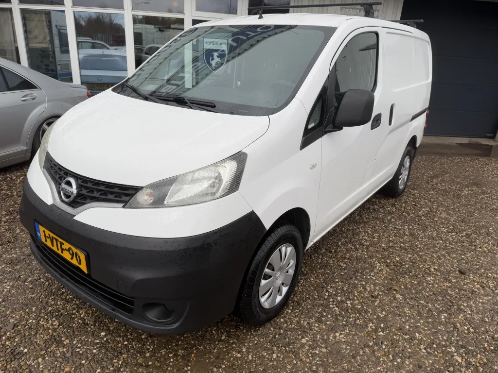 Nissan NV200 (2012) — foto 1