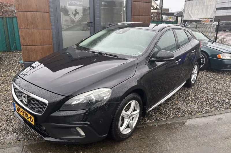 Volvo V40 (2013)
