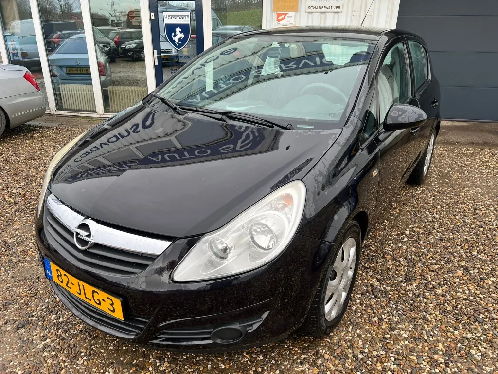 Opel Corsa (2009) — foto 1