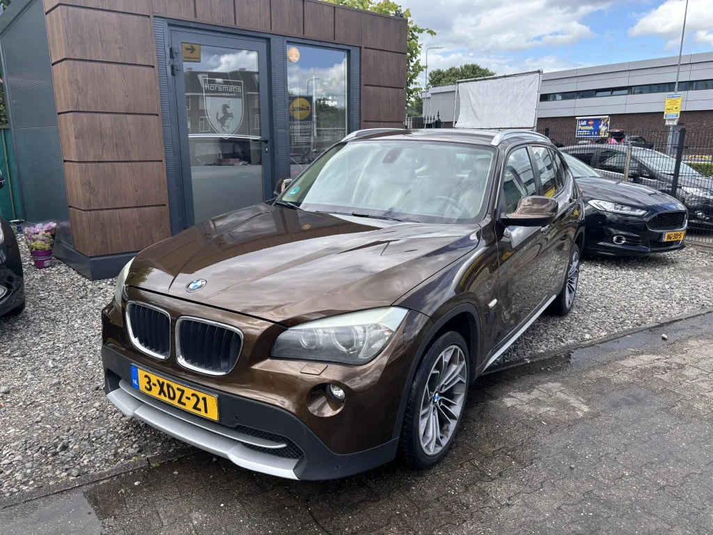 BMW X1 (2011) — foto 1